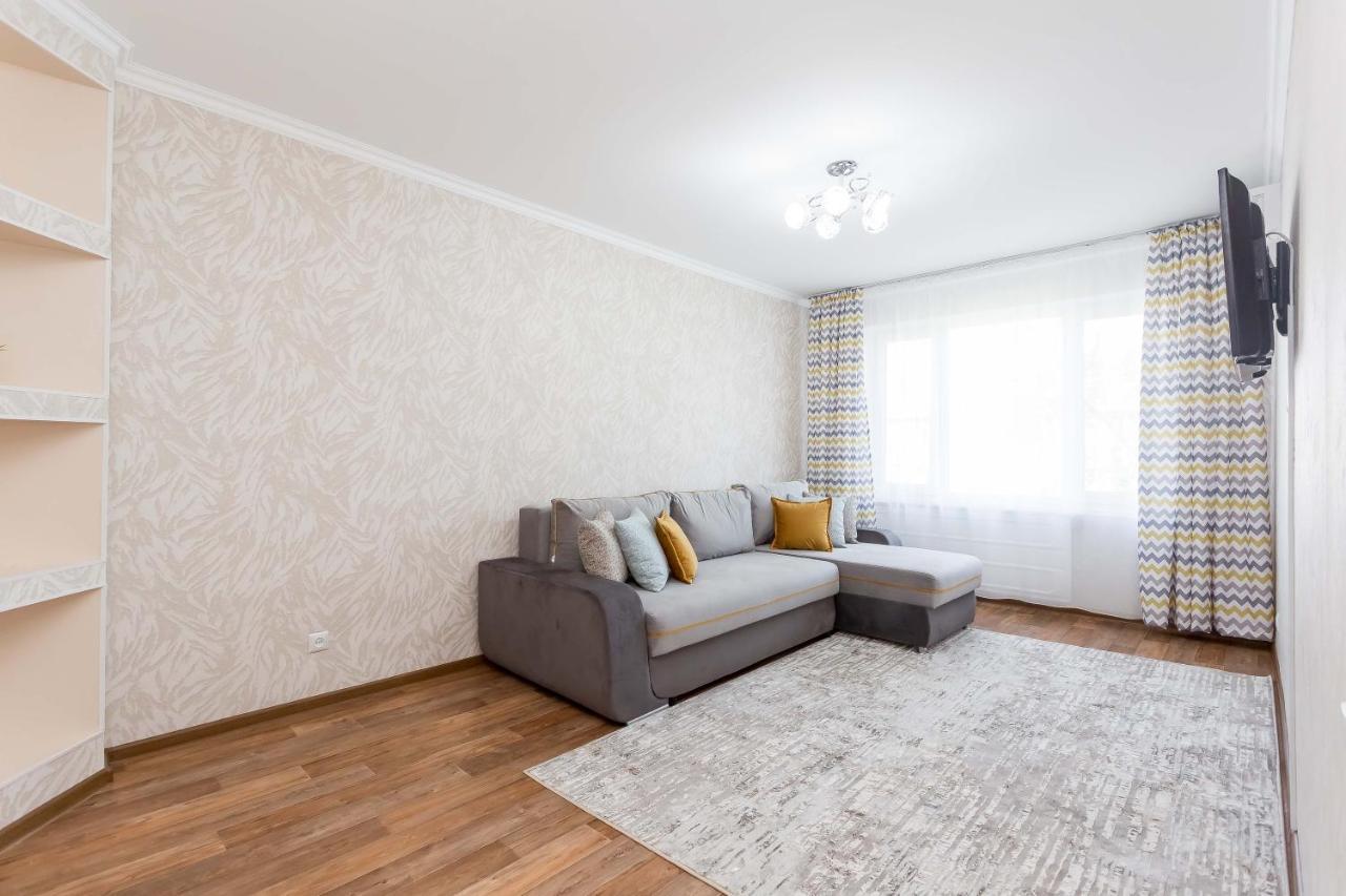 Прекрасные Апартаменты На Арбате Almaty Ngoại thất bức ảnh