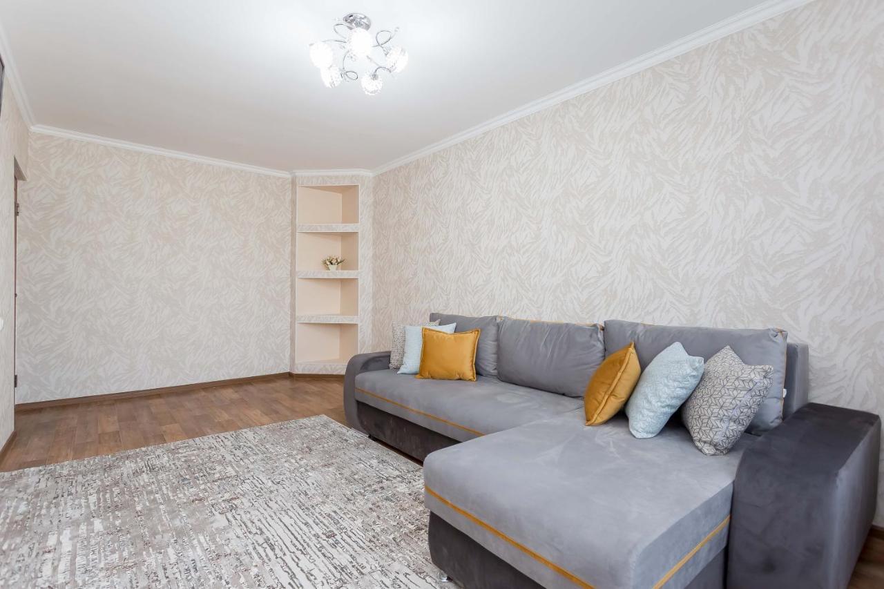 Прекрасные Апартаменты На Арбате Almaty Ngoại thất bức ảnh